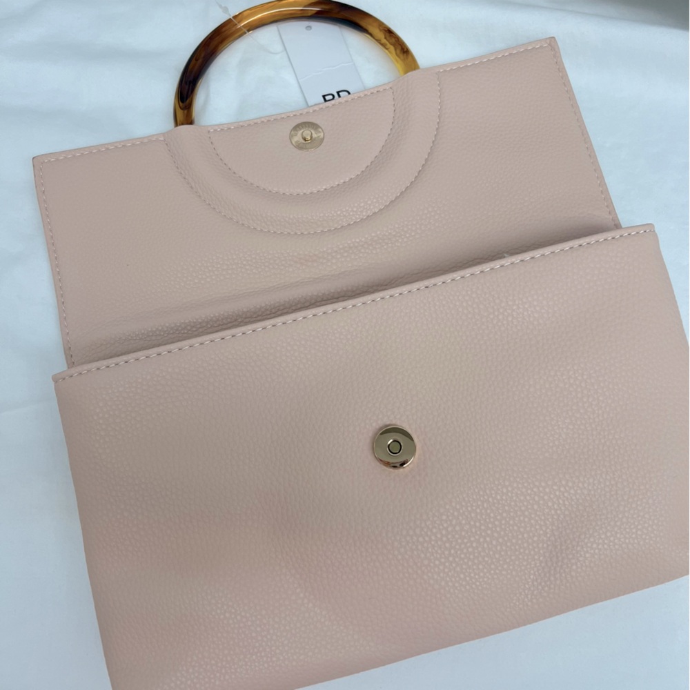 NWT BP light pink clutch with tortoise pattern handle. - Picture 4 of 7
